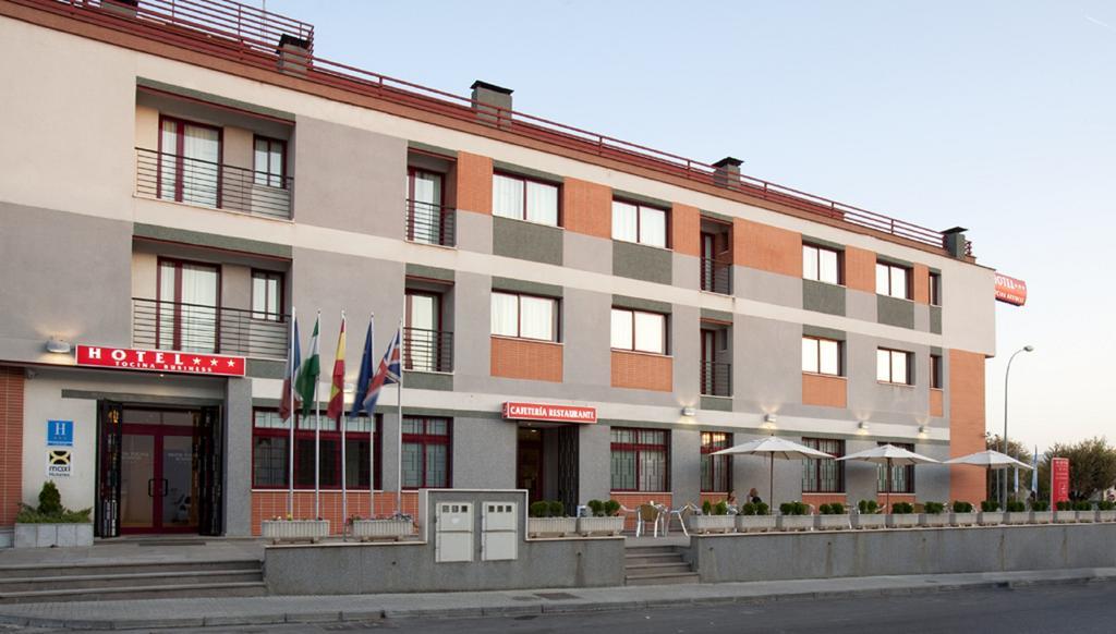 Hotel Tocina Business Albolote Εξωτερικό φωτογραφία